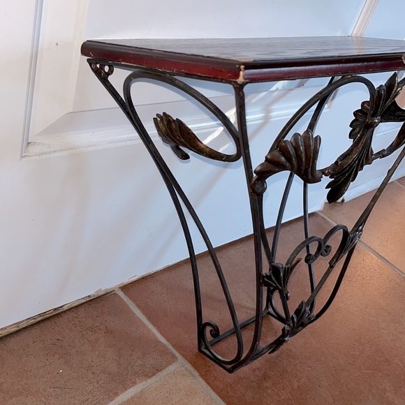 Metal wrought iron & wood decorative wall shelf Vintage display shelf - Picture 6 of 10